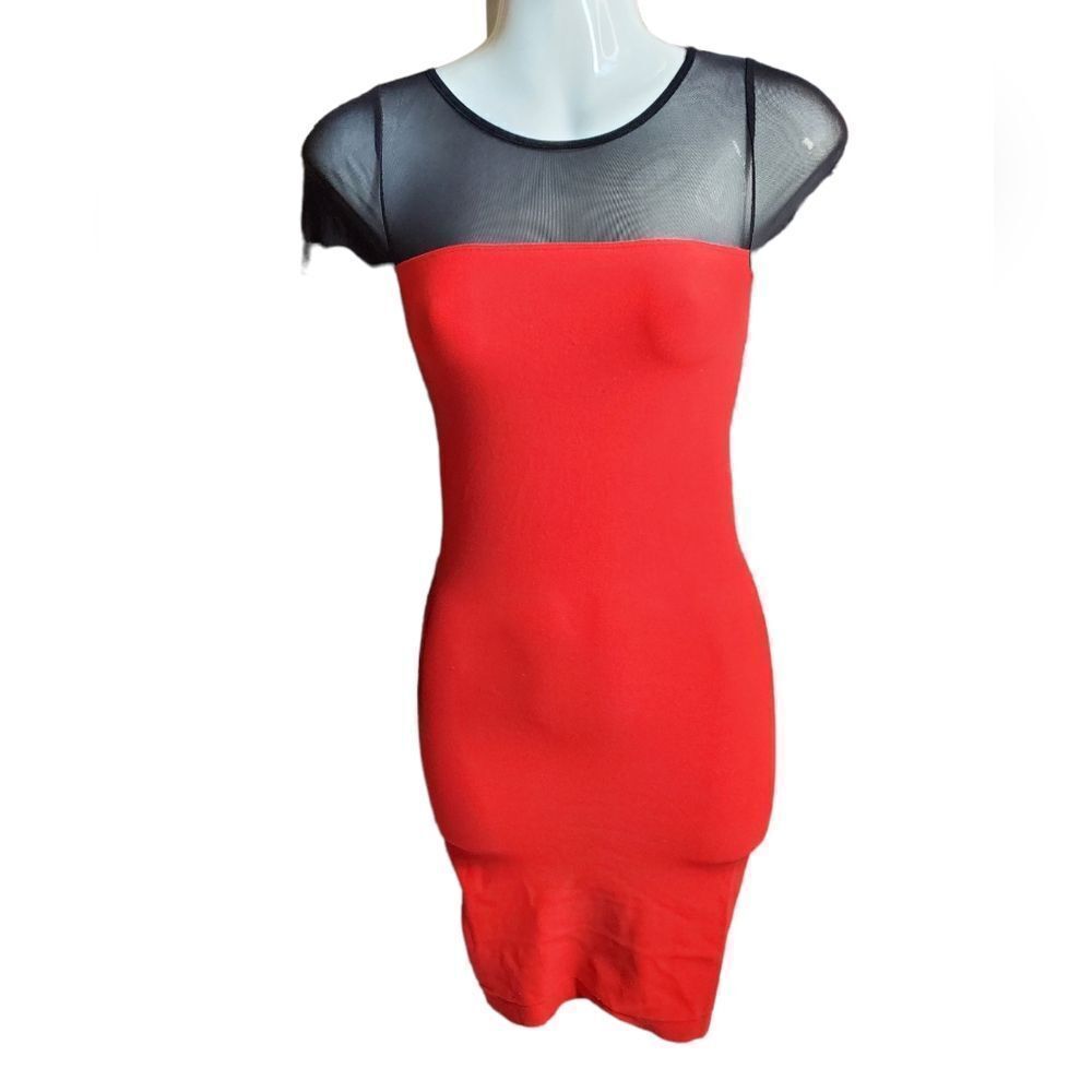 NEW BEBE bodycon dress SP